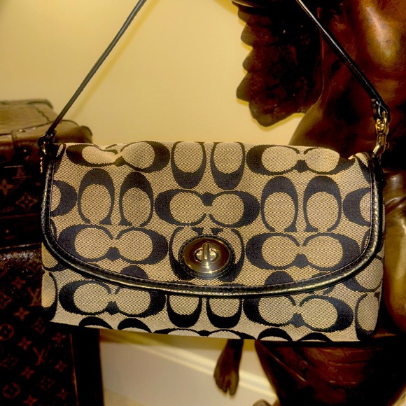 Coach Black and Grey logo  clutch /shoulder bag - Picture 1 of 7